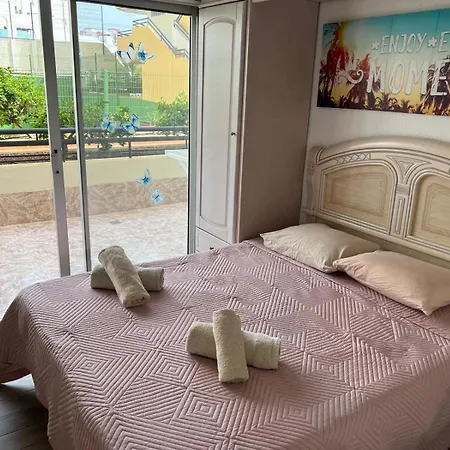 Apartment Wonderland At Santa Maria